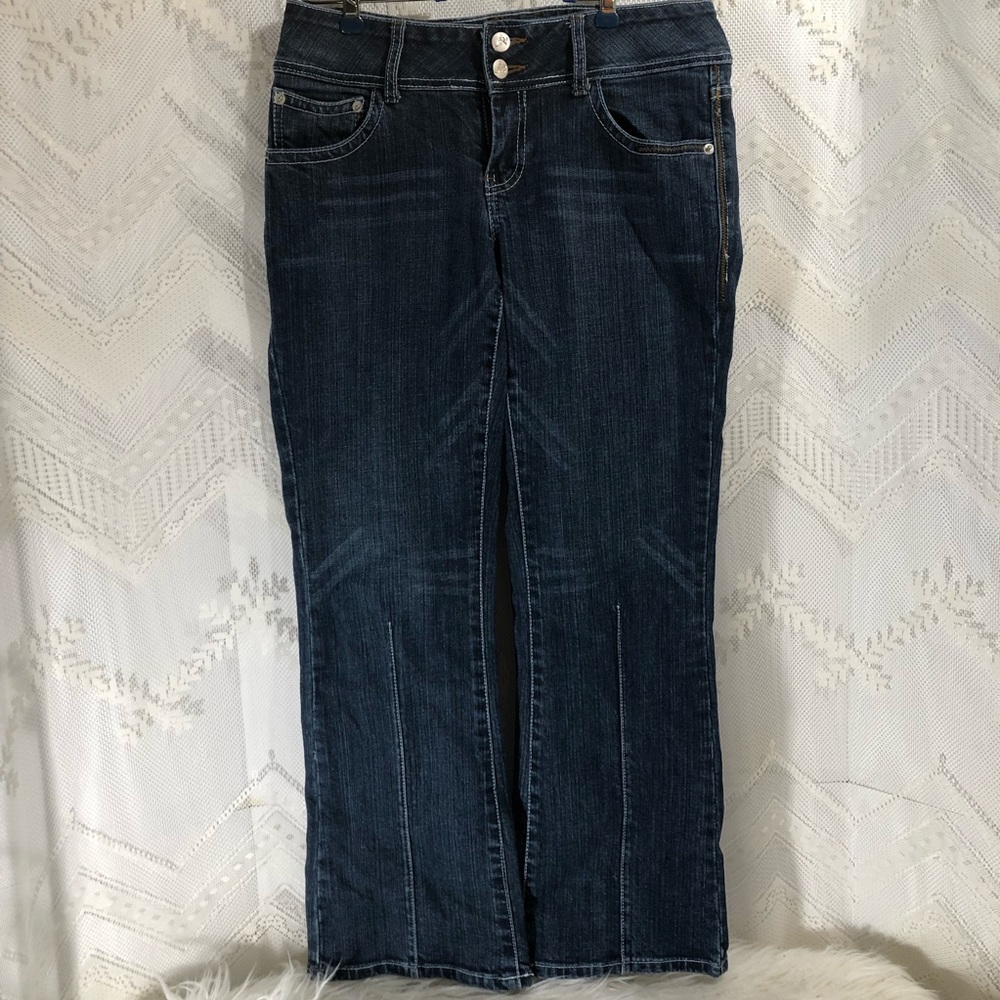 Women’s Size 12P JW Boot Cut Jeans